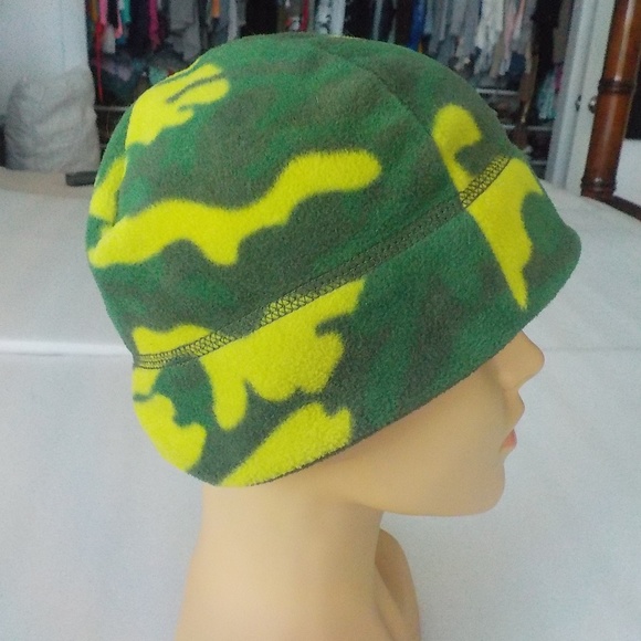 TWO Old Navy Stretch Beanie Caps NWOT (UNISEX) - Picture 3 of 6